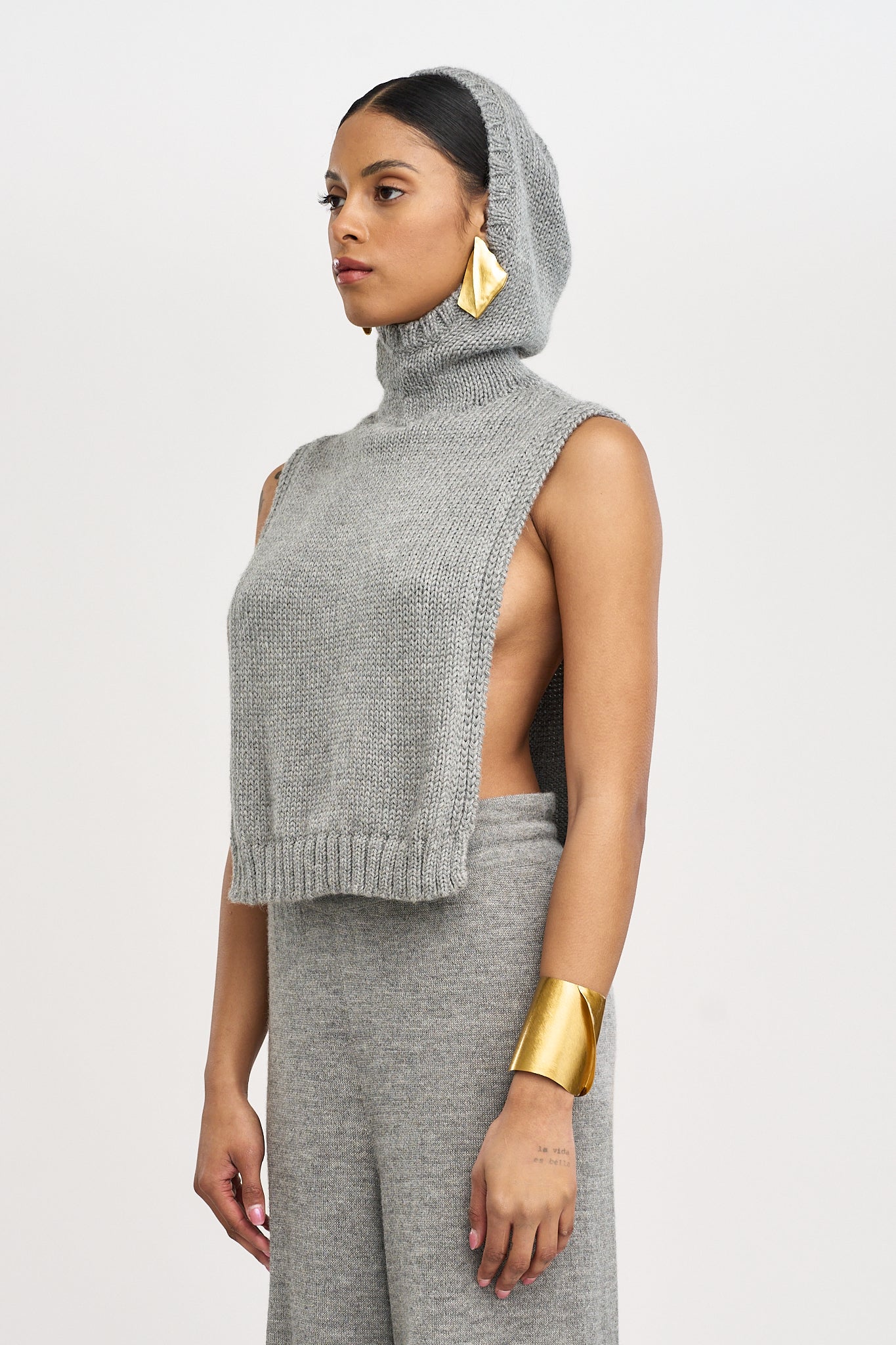 The Alpaca Knit Poncho in Light Grey