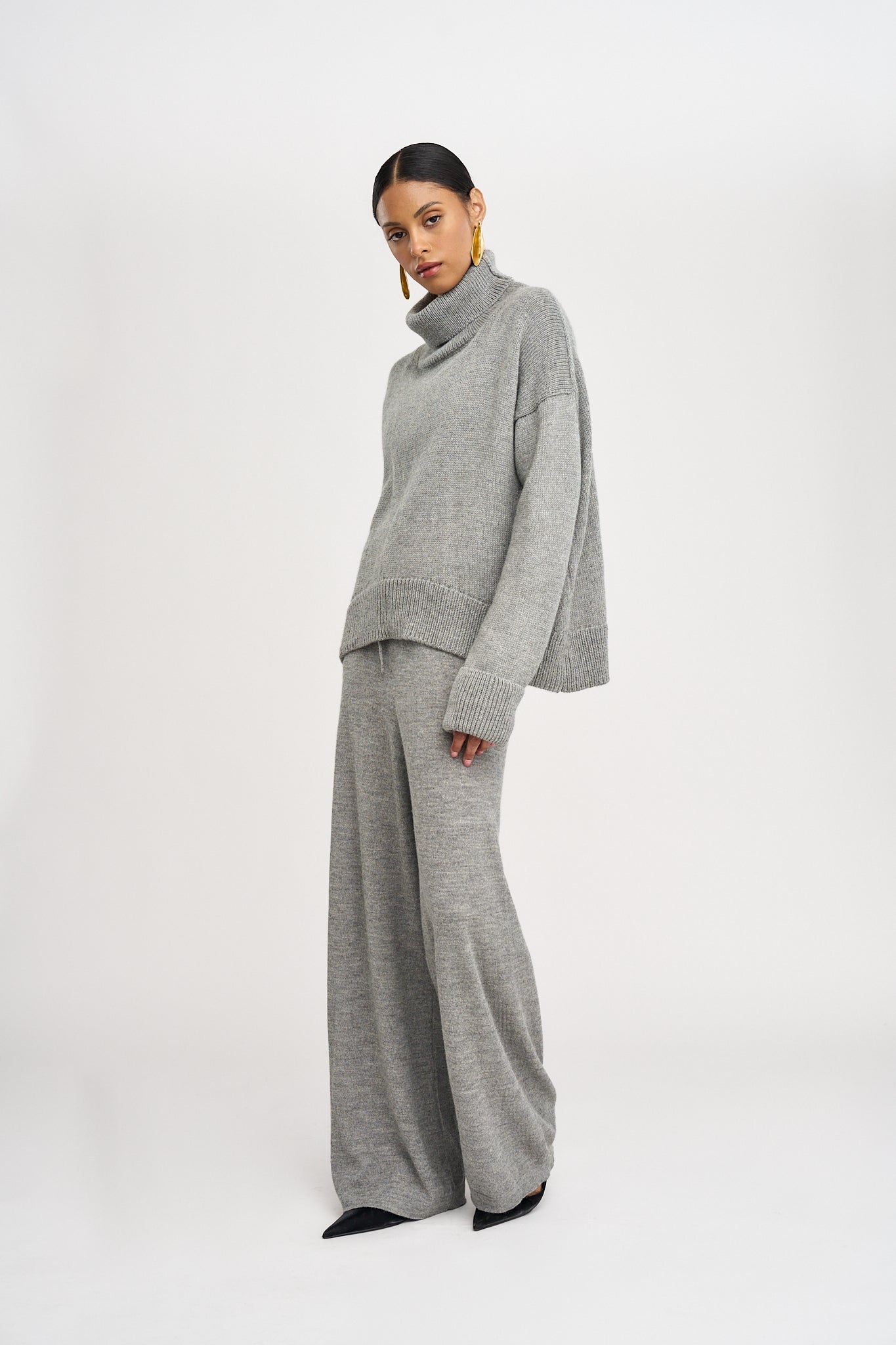 The Alpaca Oversized Sweater in Light Grey
