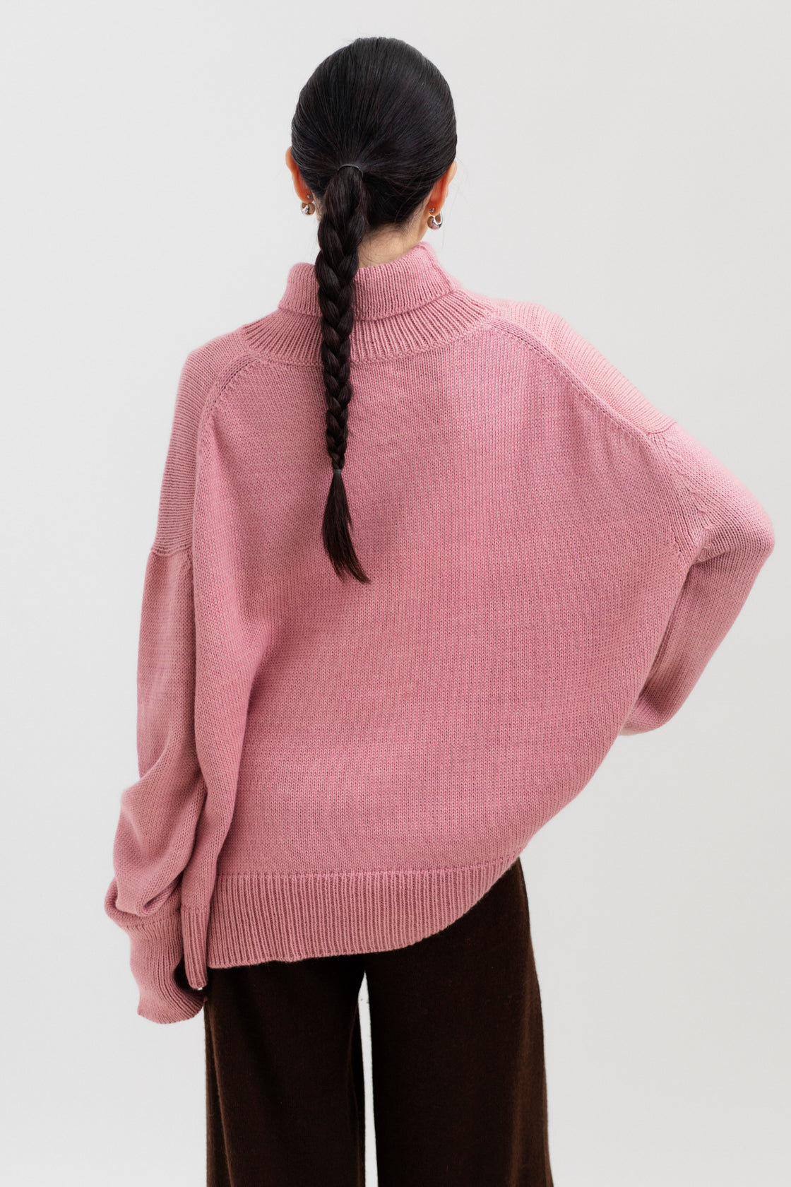 Cedar Sweater in Soft Blush, oversized baby alpaca turtleneck sweater by Ahblo, worn by model