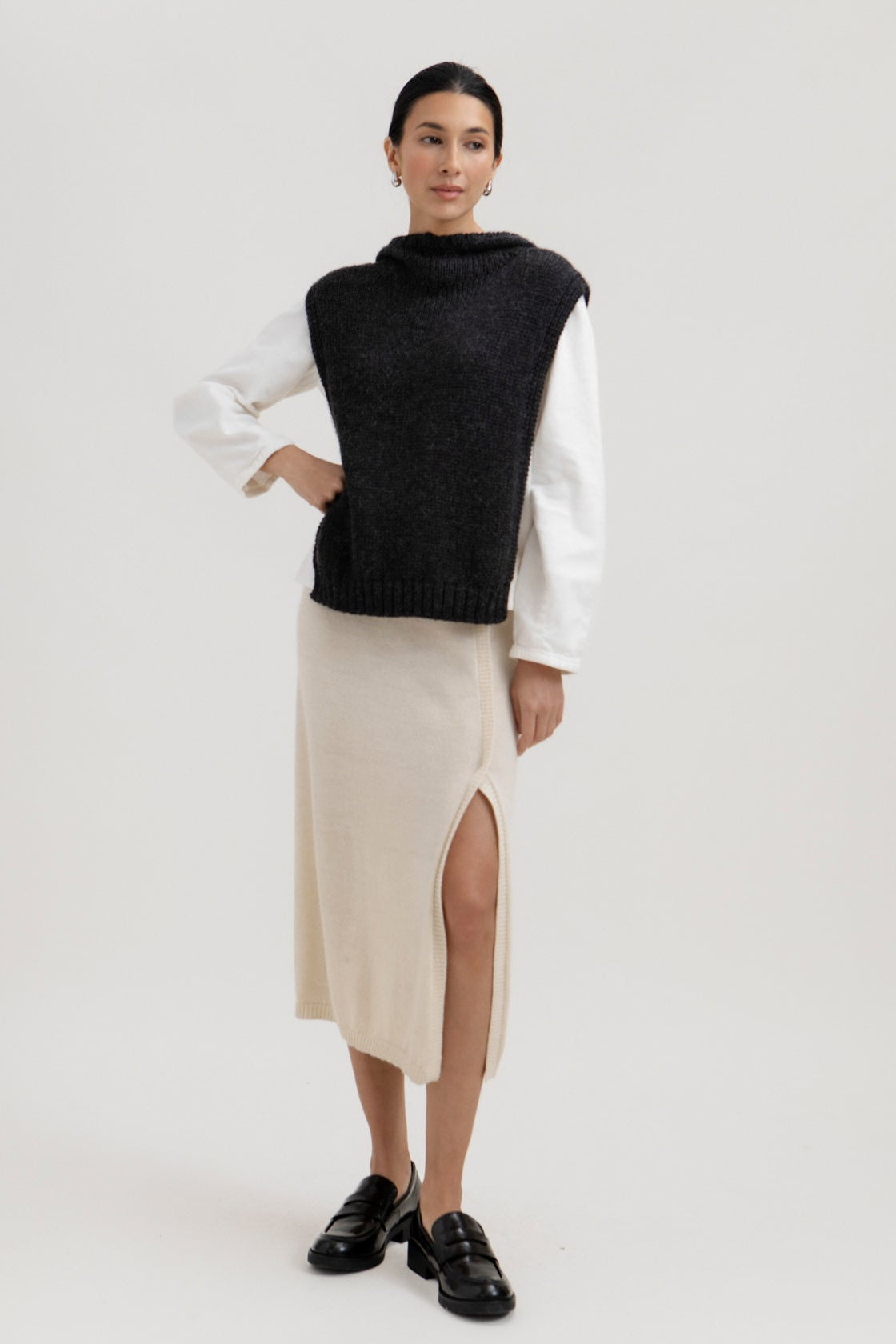 The Tofino Poncho in Charcoal