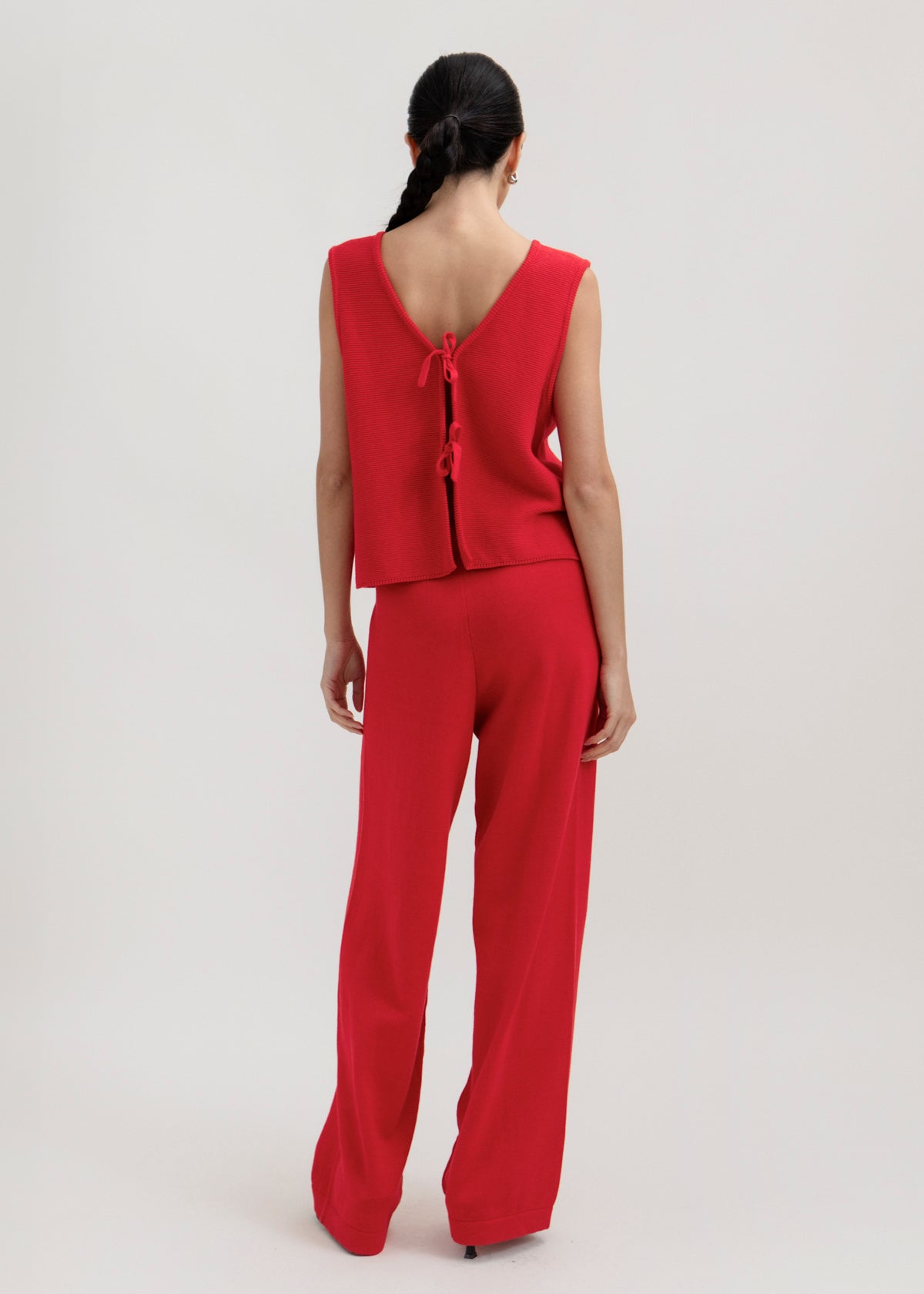 The Luzia Vest in Cerise